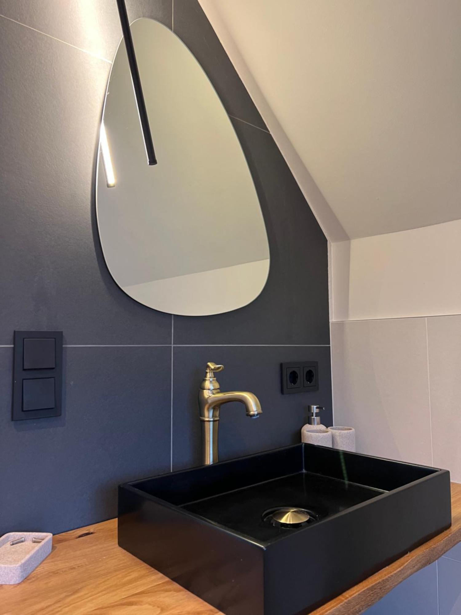 Auf 7 Ha Alleinlage - Pool,whirlpool, Sauna - Refugium Suedsteiermark Villa Lieschen